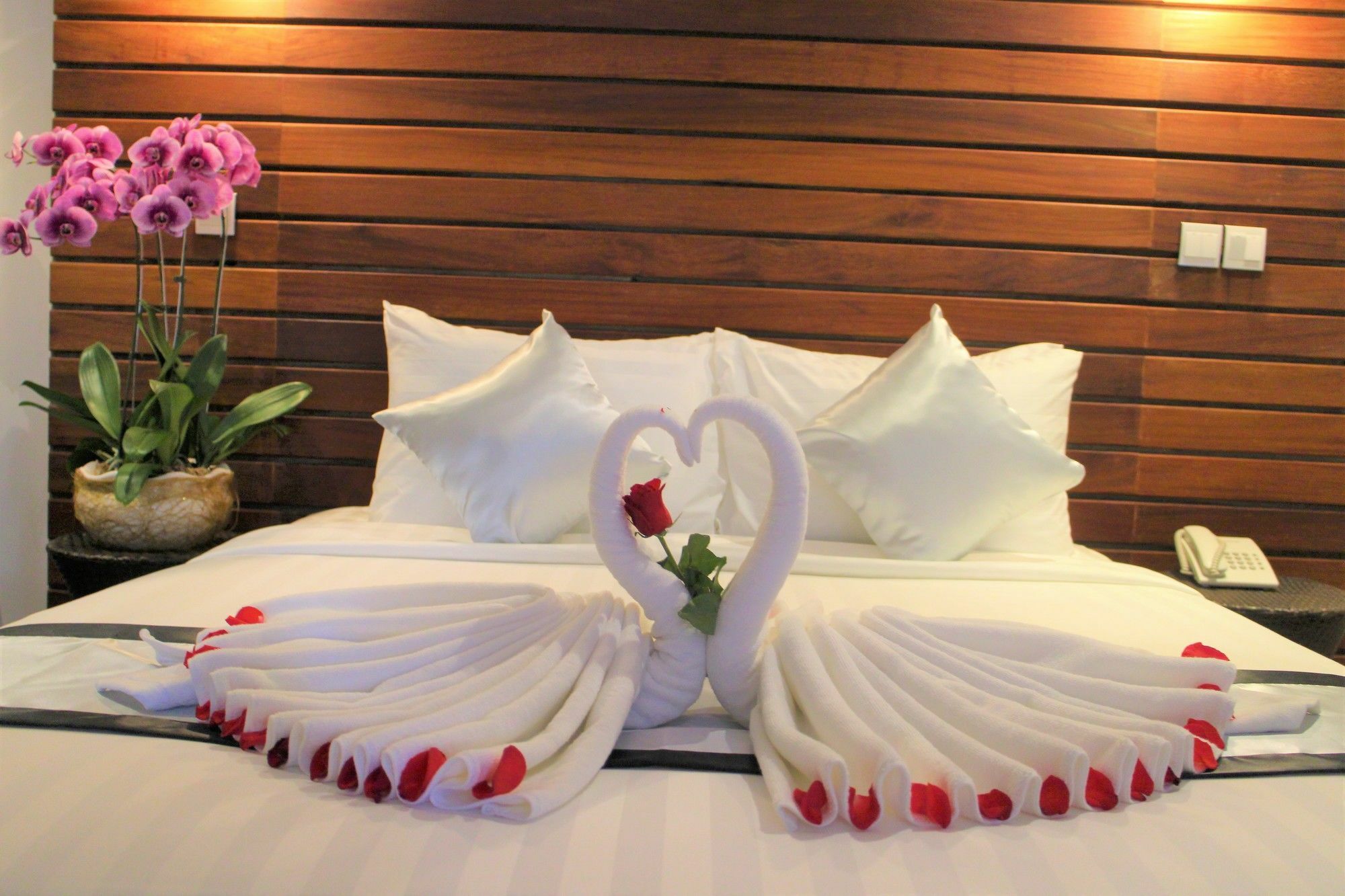 פנום פן De Ninth Boutique Hotel & Spa מראה חיצוני תמונה
